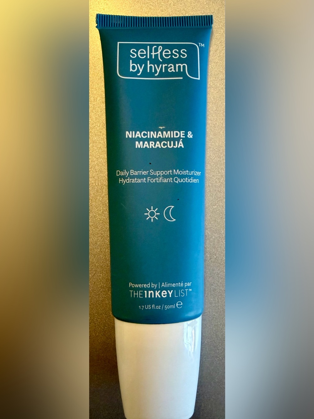 New Selfless by hyram Niacinamide & Maracujá Daily Barrier Support Moisturizer